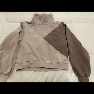 High neck A&F sweatshirt